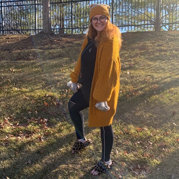 Meet your Posher, Donutela <3 - Picture 8 of 13